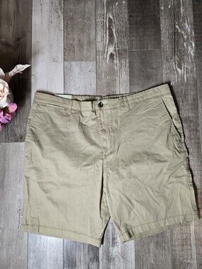 NWT Goodfellow & Co Men’s Light Khaki Flat‑Front Shorts Size 40